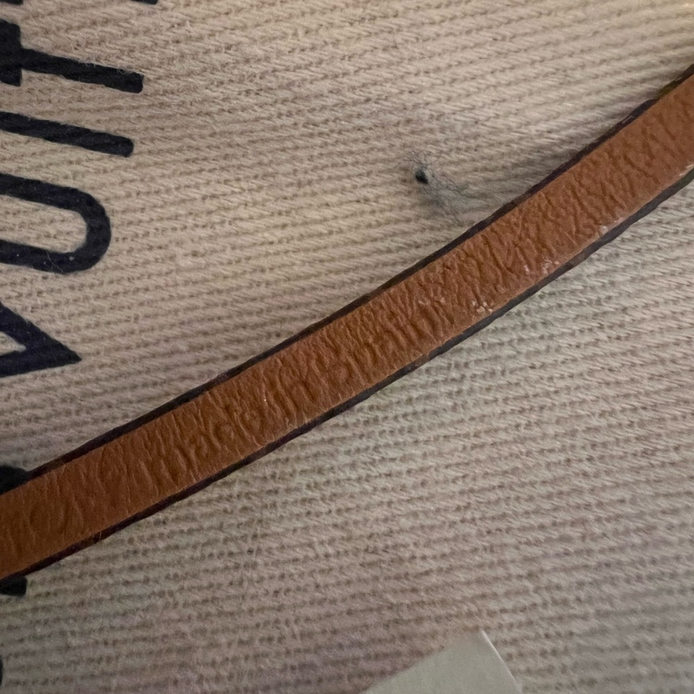Louis Vuitton Black and Gold Bracelet - Picture 3 of 7
